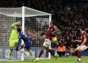 爱游戏体育- 詹姆斯在切尔西比赛中绝杀,逆转引发热议的是谁 